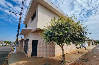 Casa para venda em jardim paulistano de 236.00m² com 3 quartos, 2 suites e 1 garagem