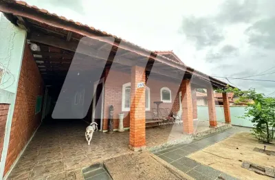 Casa para venda em são pedro de 172.00m² com 4 quartos, 1 suite e 4 garagens