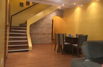 Casa para venda em butantã de 225.00m² com 3 quartos, 2 suites e 3 garagens