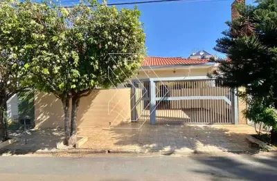 Casa para alugar em jardim parati de 180.00m² com 3 quartos, 1 suite e 3 garagens