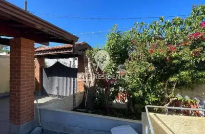Casa para venda em capela de 246.00m² com 3 quartos, 2 suites e 3 garagens