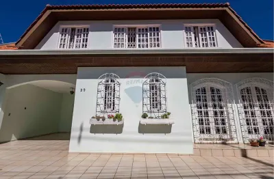 Casa para venda em portão de 327.00m² com 5 quartos, 3 suites e 3 garagens