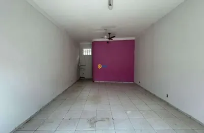 Sala comercial para alugar na Rua Marco Botteon, ***, Parque São Vicente, Birigui