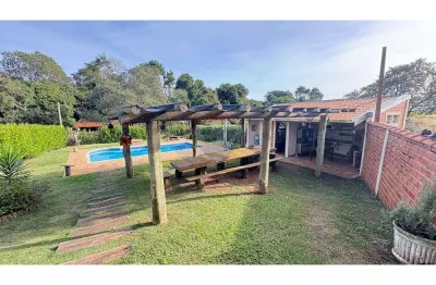 Chácara para venda em centro de 10000.00m² com 3 quartos e 1 suite