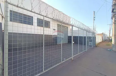 Galpão / depósito / armazém para alugar em jardim paulistano de 175.00m²