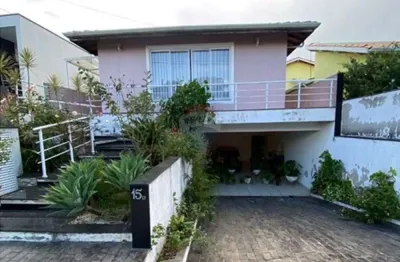 Casa para alugar em cidade parquelandia de 250.00m² com 4 quartos e 3 suites