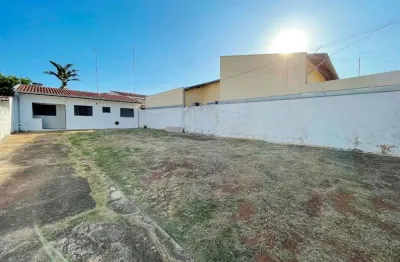 Casa para alugar em jardim santa genebra de 50.00m² com 1 quarto e 10 garagens