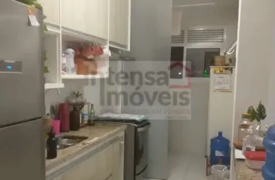 Apartamento para venda em centro de 72.00m² com 2 quartos, 1 suite e 2 garagens