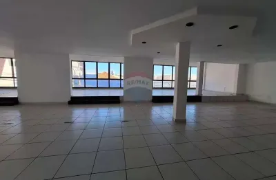 Casa comercial para alugar na Praça da Matriz, 54, Centro, Americana
