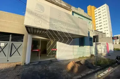Sala comercial para alugar na Avenida Pedro de Toledo, 458, Palmital, Marília