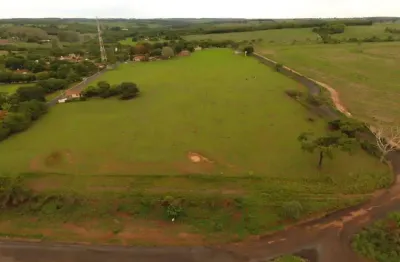 Terreno à venda no Centro, Neves Paulista 