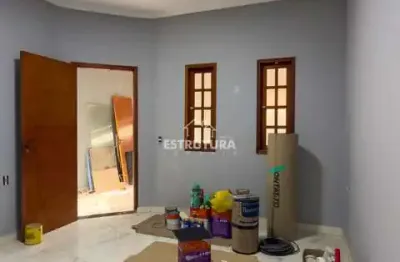 Casa para alugar em parque dos jequitibás de 110.00m² com 2 quartos e 1 garagem