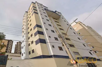 Apartamento para alugar em centro de 35.00m² com 1 quarto e 1 suite