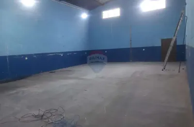 Galpão / depósito / armazém para alugar em vila tupi de 320.00m² com 1 garagem