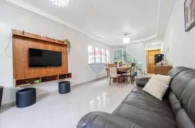 Sobrado para venda em chácara canta galo de 140.00m² com 3 quartos, 3 suites e 4 garagens