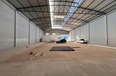 Galpão / depósito / armazém para alugar em distrito industrial jorge issa junior de 760.00m²