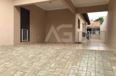 Casa para venda em parque ecológico de 260.00m² com 3 quartos, 1 suite e 2 garagens