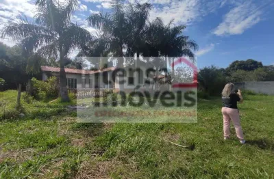 Chácara para venda em chácara dallas de 2000.00m² com 1 quarto, 1 suite e 2 garagens