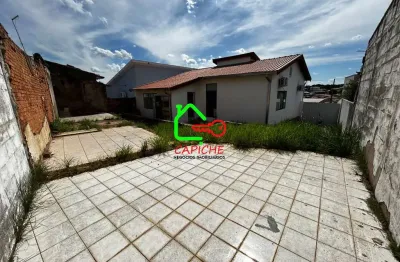 Casa para venda em centro de 340.00m² com 3 quartos e 4 garagens