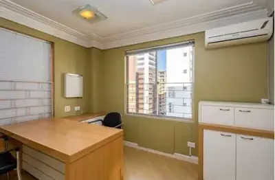 Sala comercial para alugar na Rua Lourenço Pinto, 196, Centro, Curitiba