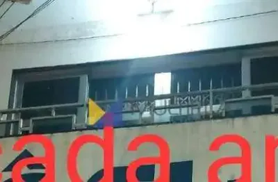 Prédio comercial para venda em vila augusta de 190.00m² com 3 garagens