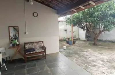 Casa para venda em parque residencial cristo rei de 67.00m² com 2 quartos, 1 suite e 1 garagem
