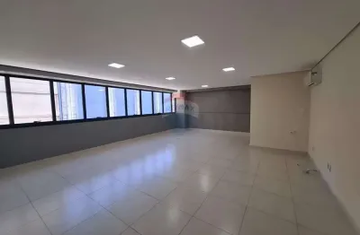 Sala comercial para alugar na Rua Rio Branco, 70, Centro, Americana