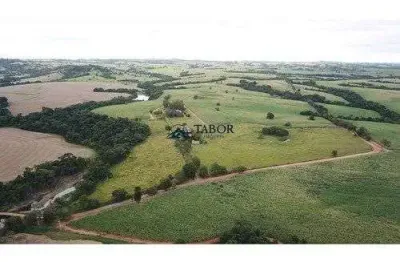 Casa para venda em centro de 637186.00m² com 4 quartos e 4 suites