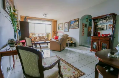 Apartamento para venda em centro de 202.00m² com 3 quartos, 1 suite e 2 garagens