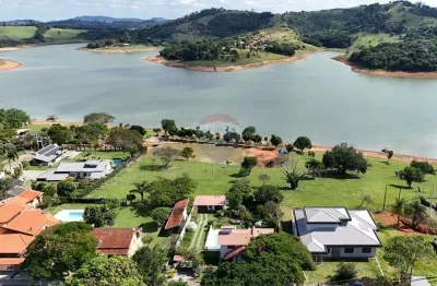 Casa para venda em piracaia de 140.00m² com 3 quartos e 2 garagens