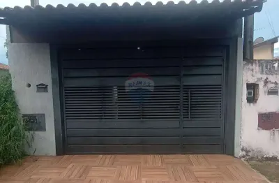 Casa para venda em residencial santa lúcia de 79.44m² com 2 quartos e 2 garagens