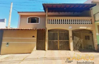 Sobrado para alugar em jardim nova santa paula de 200.00m² com 3 quartos, 1 suite e 2 garagens