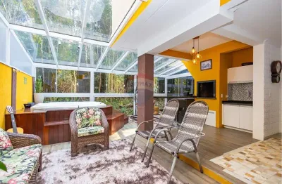 Casa de condomínio para venda em abranches de 184.00m² com 3 quartos, 1 suite e 2 garagens