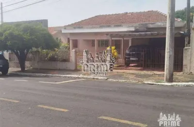 Casa para venda em centro de 121.00m² com 4 quartos e 2 garagens