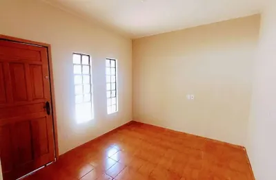 Casa para venda em jardim são braz de 110.00m² com 2 quartos e 4 garagens