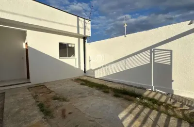 Casa para venda em piracangaguá de 175.00m² com 2 quartos, 1 suite e 2 garagens