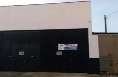 Galpão / depósito / armazém para alugar em vila areião de 280.00m² com 4 garagens