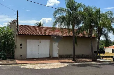 Casa para alugar em jardim itaú de 224.00m² com 1 quarto e 1 suite