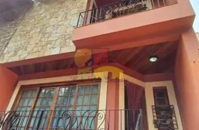 Sobrado para alugar em jardim do mar de 280.00m² com 4 quartos, 2 suites e 4 garagens