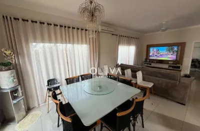 Casa de condomínio para venda em village provence de 214.00m² com 4 quartos, 4 suites e 4 garagens