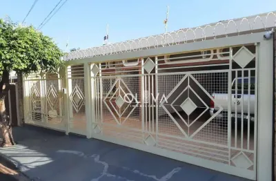 Casa para venda em parque industrial de 330.00m² com 3 quartos, 3 suites e 2 garagens