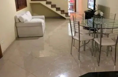 Sobrado para venda em torres tibagy de 200.00m² com 3 quartos, 3 suites e 4 garagens