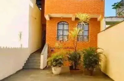 Sobrado para venda em vila hortência de 490.00m² com 5 quartos, 2 suites e 6 garagens