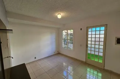 Sobrado para venda em parque villa flores de 64.00m² com 2 quartos e 1 garagem