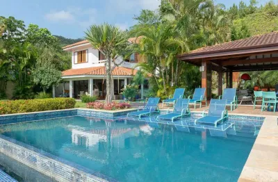 Casa para venda em praia dura de 403.00m² com 5 quartos, 5 suites e 6 garagens