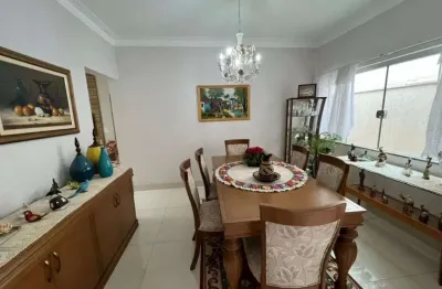 Casa para venda em jardim flamboyant de 189.00m² com 3 quartos, 3 suites e 2 garagens
