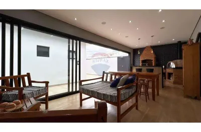 Casa para venda em villas paraíso de 228.00m² com 3 quartos, 1 suite e 2 garagens
