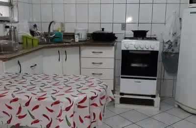 Sobrado para venda em centro de 190.00m² com 4 quartos, 1 suite e 2 garagens