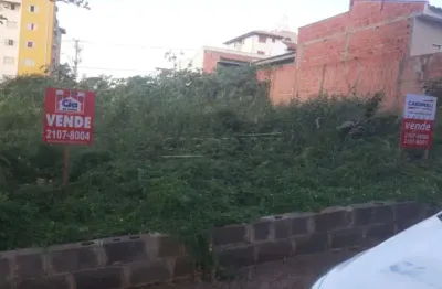 Terreno à venda na Rua Salesianos do Brasil, S/n, Jardim Gibertoni, São Carlos