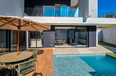 Casa de condomínio para alugar em jardim novo mundo de 325.00m² com 3 quartos, 3 suites e 4 garagens